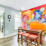 1 Mi To Philadelphia Zoo Convenient Townhome!